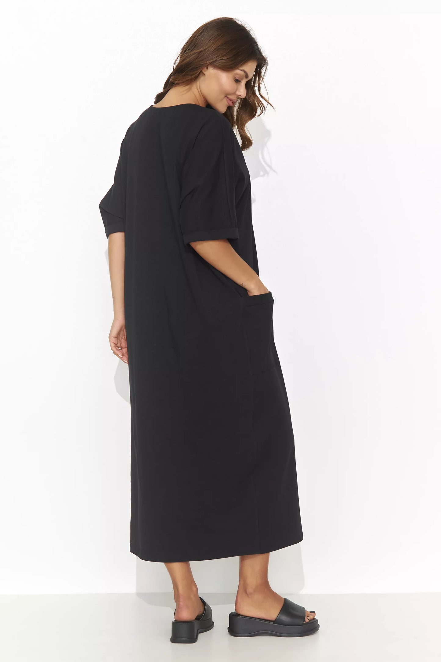 Dieninė suknelė modelis 193901 Numinou