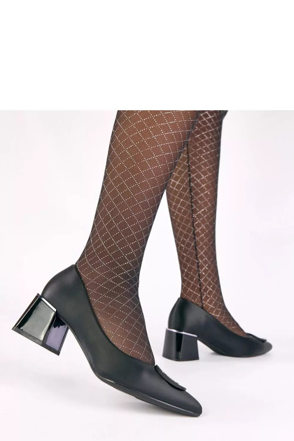 Auliniai bateliai su kvadratiniu kulnu, modelis 221650 Solea