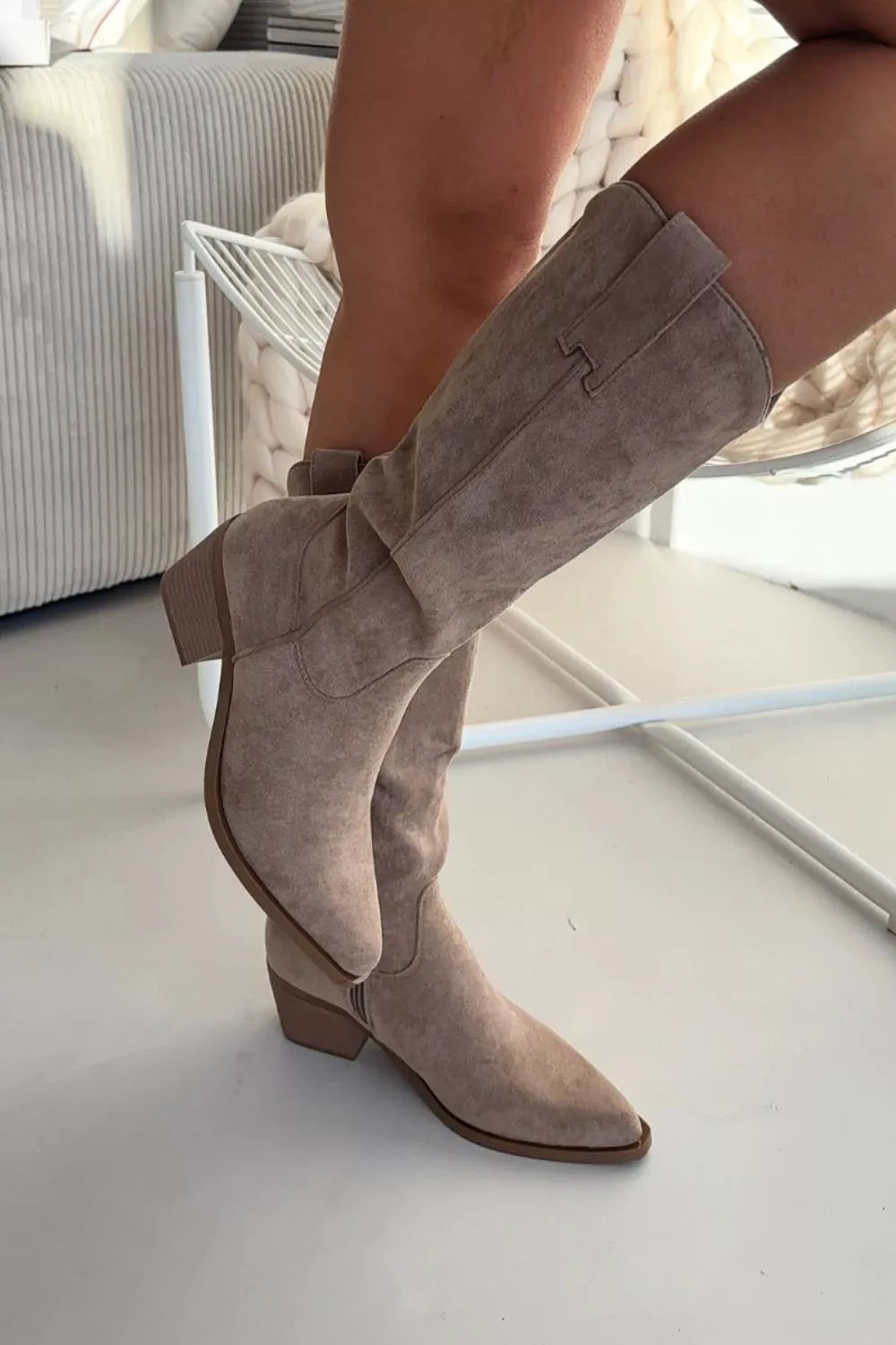 Auliniai batai, modelis 222529 Ženkite stilingai