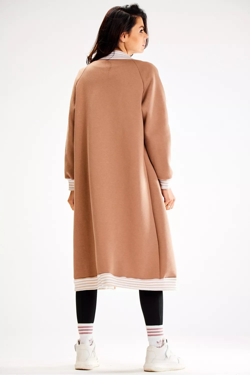 Bliuzonas modelis 187131 awama