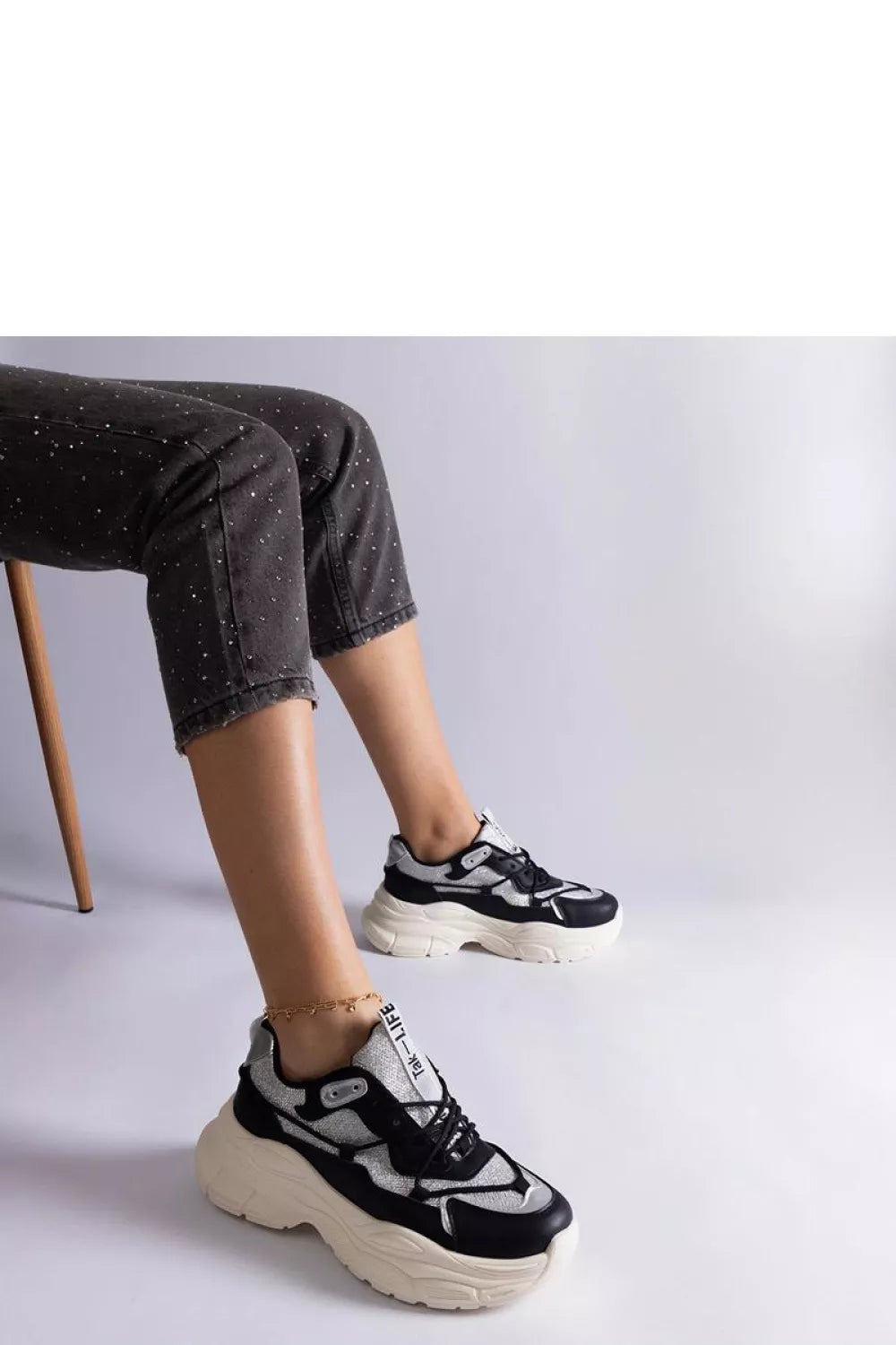 Sportbačiai modelis 207150 Solea