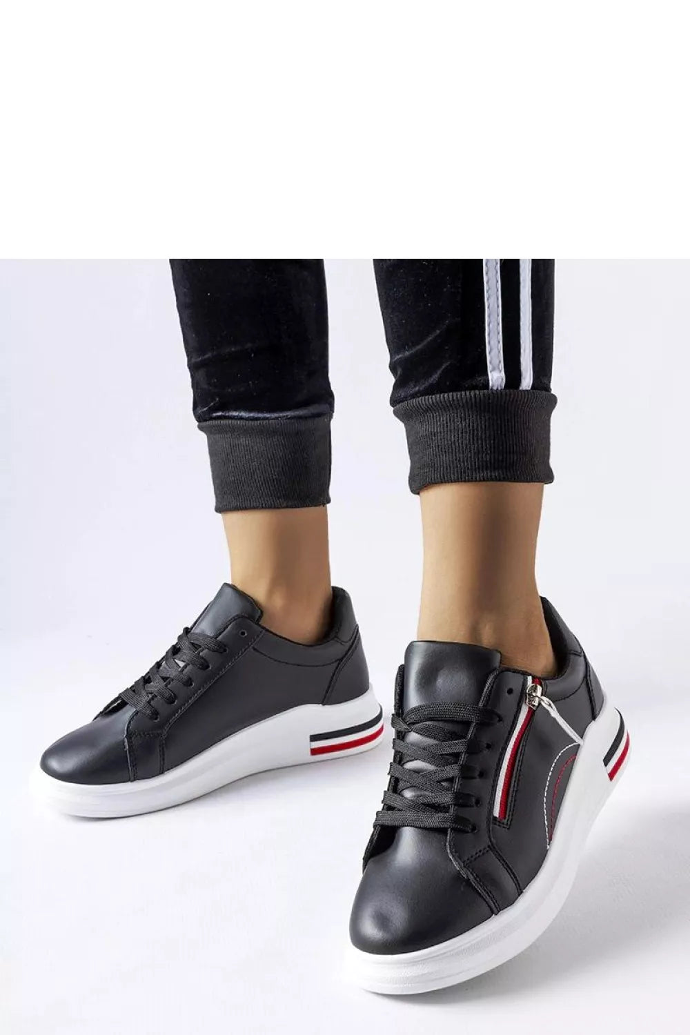 Kedai, modelis 207687 Solea