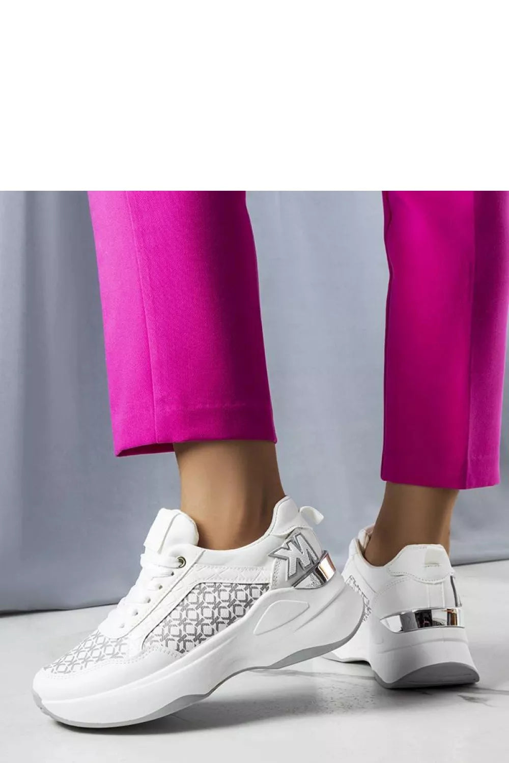 Kedai modelis 207975 Solea