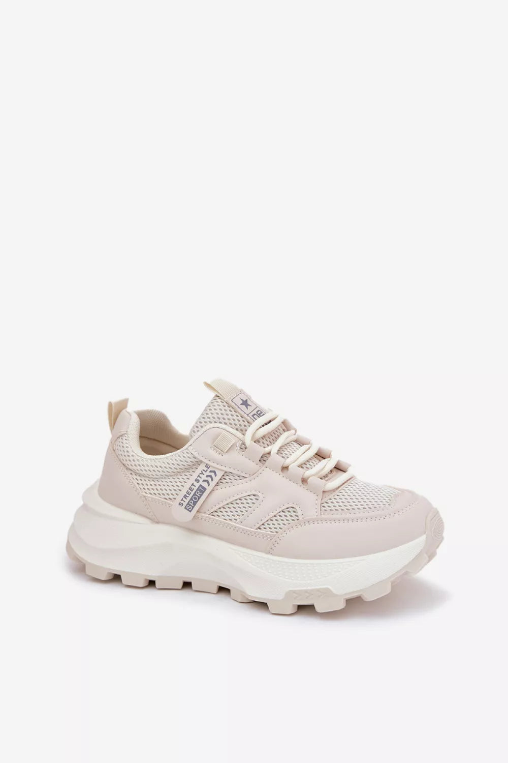 Sportbačiai, modelis 211335 – ženkite stilingai