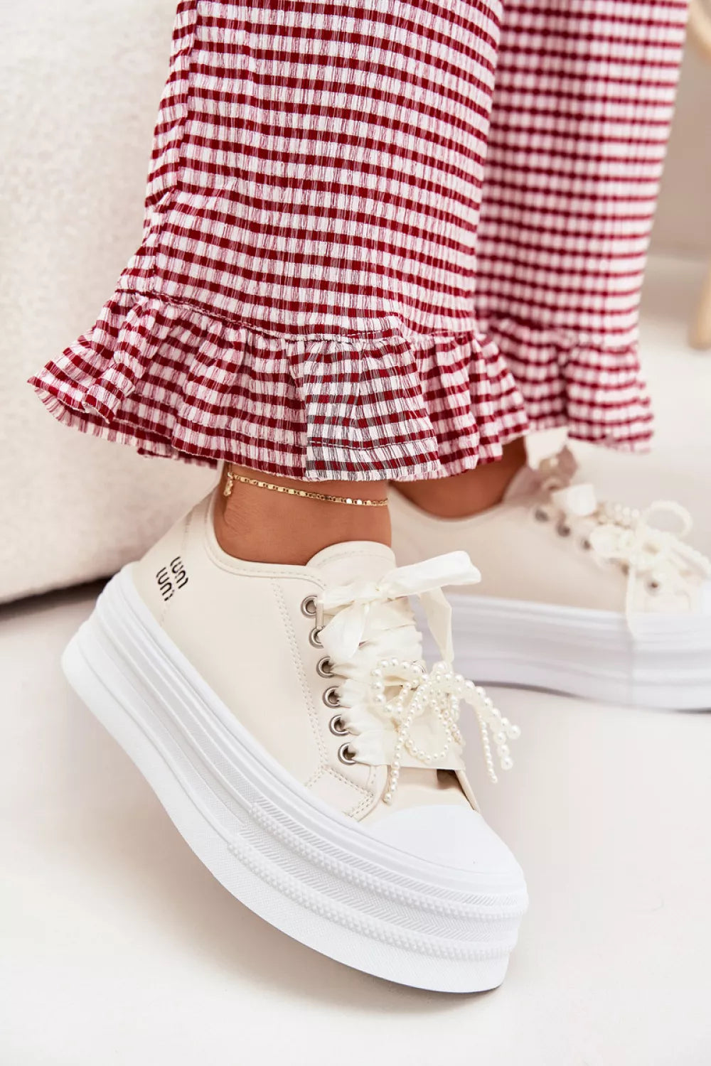 Kedai modelis 214394 Step in style