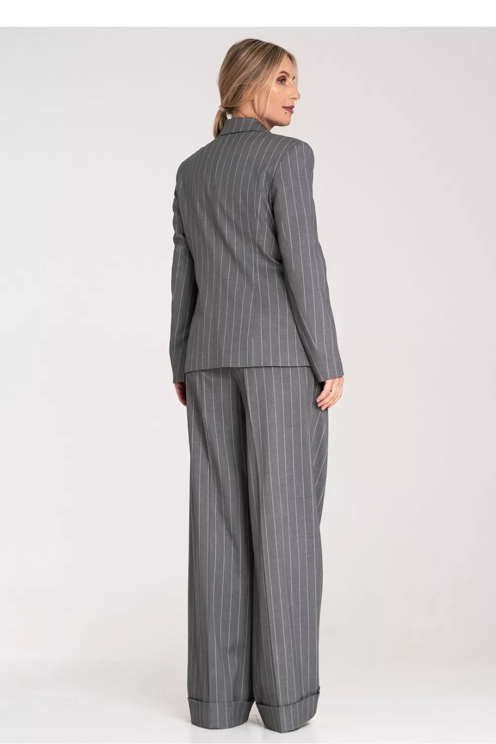 Striukė modelis 217086 Figl