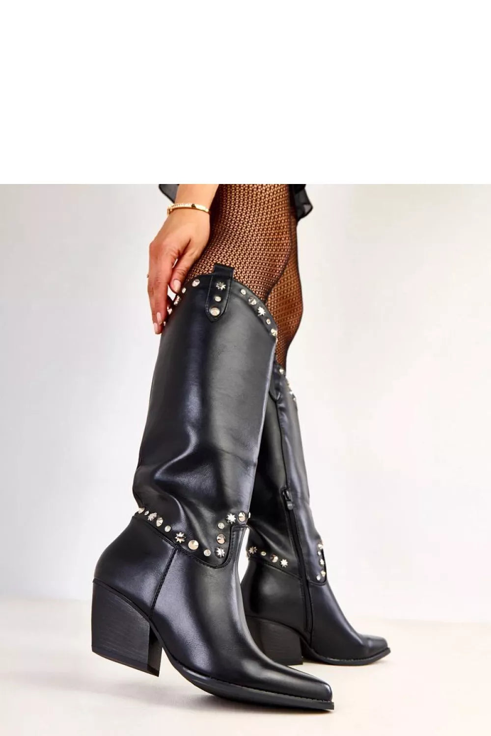 Aulinukai su kulnu, modelis 219648 Solea