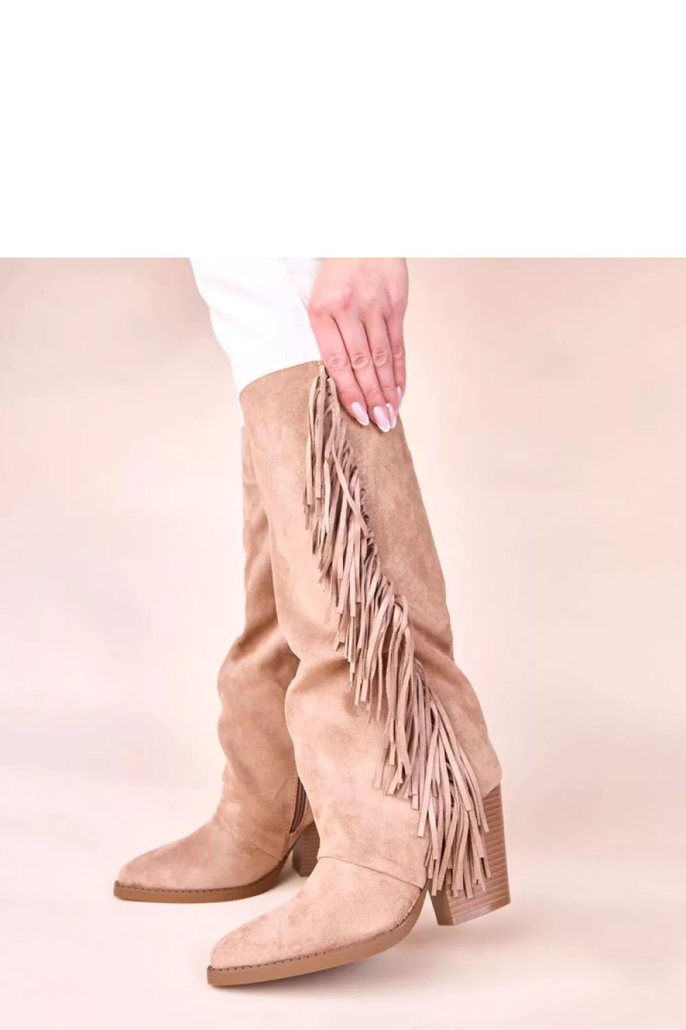 Aulinukai ant kulno, modelis 221045 Solea