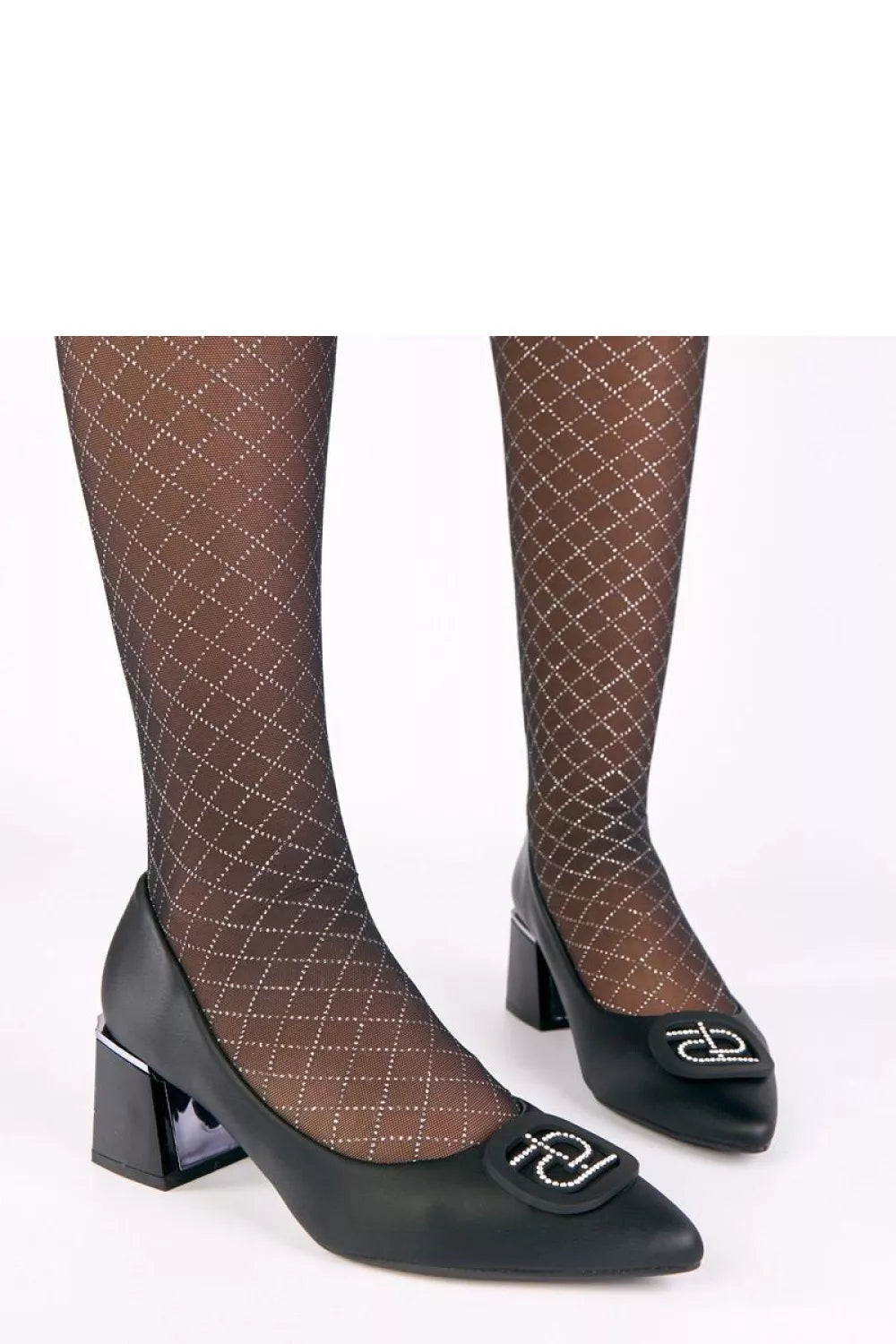 Auliniai bateliai su kvadratiniu kulnu, modelis 221650 Solea