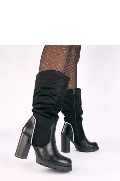 Auliniai batai modelis 221654 Solea