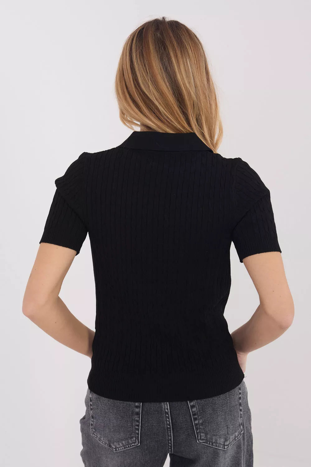 Megztinis trumpomis rankovėmis, modelis 222829, gamyklos kaina