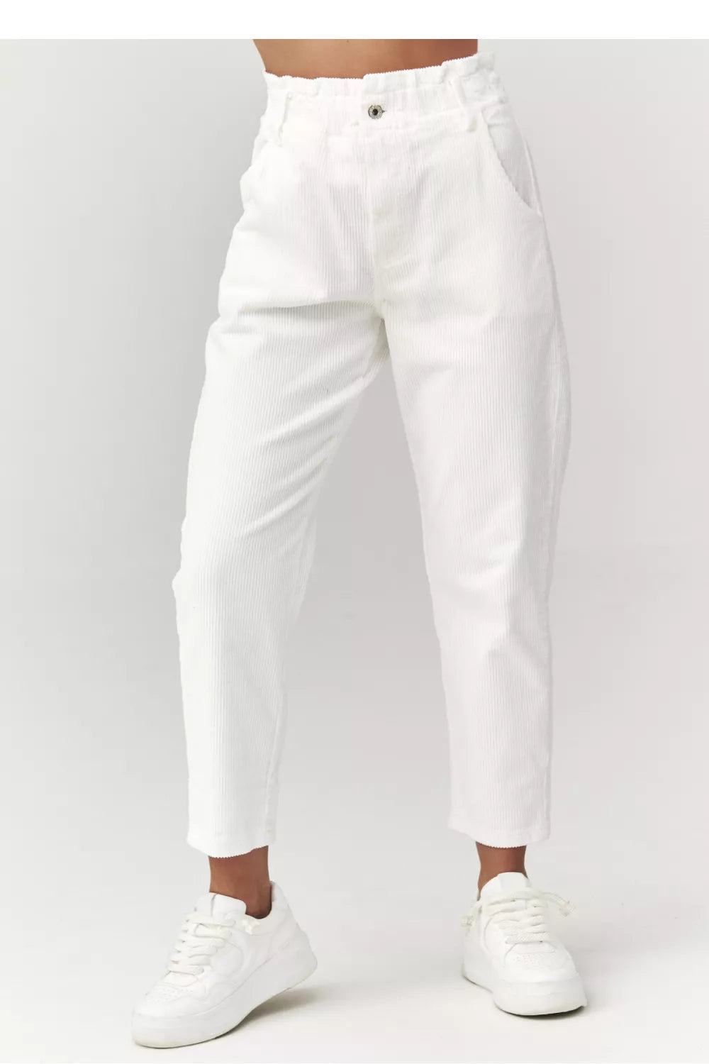 Moteriškos kelnės modelis 223242 Makadamia