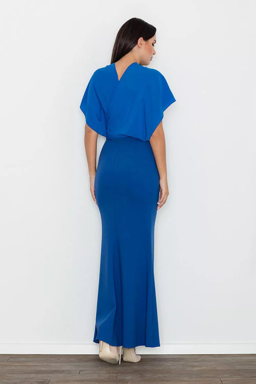 Ilga suknelė modelis 111037 Figl