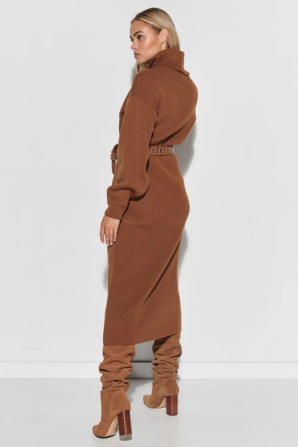 Dienos suknelė modelis 150113 Makadamia